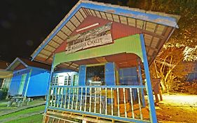 Spot On 90619 Mahseer Hostel